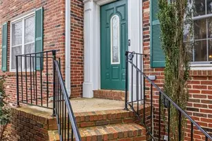 1880 Meadowchase Ct, Snellville, GA 30078 - Photo 5