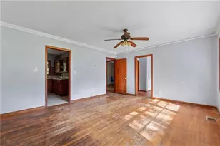 2231 Nelms Dr SW, Atlanta, GA 30315 - Photo 9