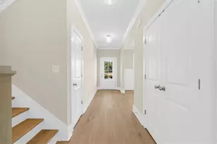 5559 Overview Dr, Flowery Branch, GA 30542 - Photo 7