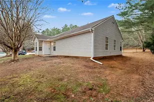 6731 Browns Mill Trail, Lithonia, GA 30038 - Photo 13