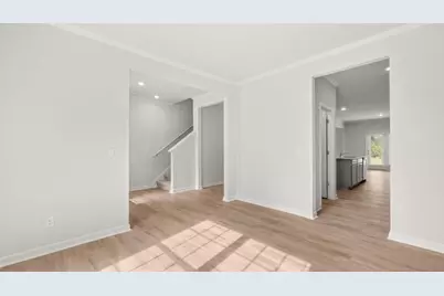 1039 Lost Creek Parkway, Dallas, GA 30132 - Photo 9