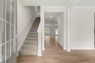 1039 Lost Creek Pkwy, Dallas, GA 30132 - Photo 3