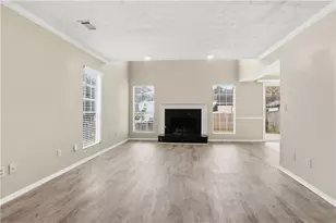 6668 E Windsor Ln, Norcross, GA 30093 - Photo 9