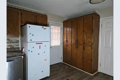 7348 Mockingbird Trail, Riverdale, GA 30274 - Photo 5