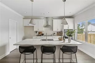 5566 Overview Dr, Flowery Branch, GA 30542 - Photo 9