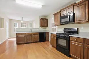 4640 Haley Farms Dr, Cumming, GA 30028 - Photo 15