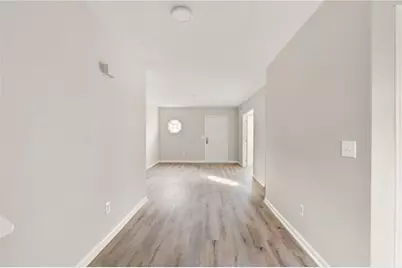 944 Old Mill Point, Monroe, GA 30655 - Photo 5