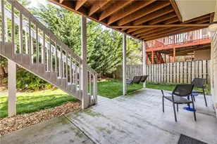 2454 Vivian Cir, Decatur, GA 30030 - Photo 37