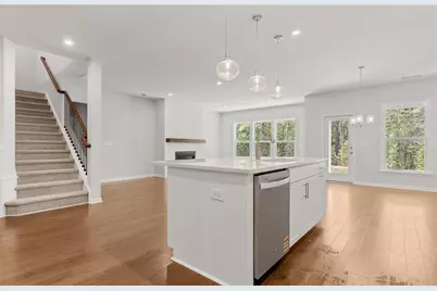 7201 Maple Brook Lane, Flowery Branch, GA 30542 - Photo 13