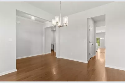 7201 Maple Brook Lane, Flowery Branch, GA 30542 - Photo 5