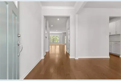 7201 Maple Brook Lane, Flowery Branch, GA 30542 - Photo 3