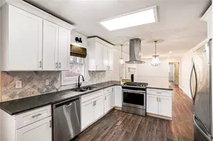 1305 Bellemeade Circle SW, Mableton, GA 30126 - Photo 7