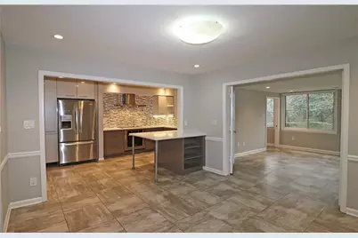 40 Glenald Way NW, Atlanta, GA 30327 - Photo 21