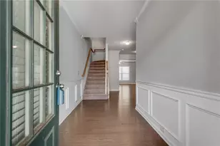 1024 Haley Woods Ln, Lawrenceville, GA 30043 - Photo 7