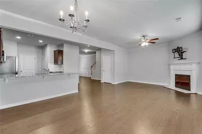 1024 Haley Woods Lane, Lawrenceville, GA 30043 - Photo 19