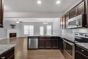 1024 Haley Woods Ln, Lawrenceville, GA 30043 - Photo 17