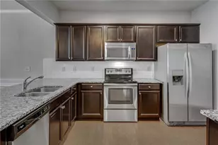 1024 Haley Woods Ln, Lawrenceville, GA 30043 - Photo 11