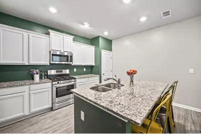 315 Pinewood Drive, Woodstock, GA 30189 - Photo 11