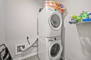 315 Pinewood Dr, Woodstock, GA 30189 - Photo 3