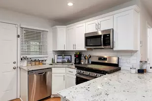 3940 Forrest Ct, Chamblee, GA 30341 - Photo 7