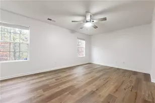 6823 Merrywood Dr, Fairburn, GA 30213 - Photo 15