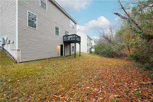 6823 Merrywood Dr, Fairburn, GA 30213 - Photo 5