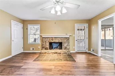 6518 Gray Hawk Way, Stone Mountain, GA 30087 - Photo 7