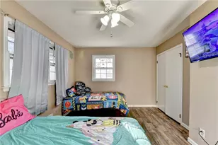 302 Holly Ln, Gainesville, GA 30501 - Photo 17