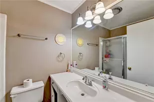 302 Holly Ln, Gainesville, GA 30501 - Photo 19