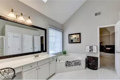 6075 Masters Club Drive, Suwanee, GA 30024 - Photo 47