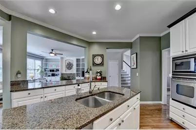 6075 Masters Club Drive, Suwanee, GA 30024 - Photo 19