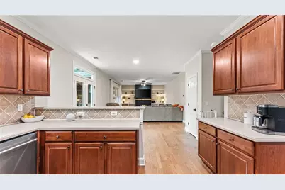 211 Woodview Lane, Woodstock, GA 30188 - Photo 9