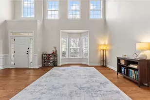 211 Woodview Ln, Woodstock, GA 30188 - Photo 3