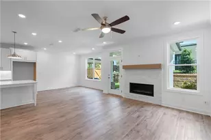 818 Dodd Trl, Buford, GA 30518 - Photo 17