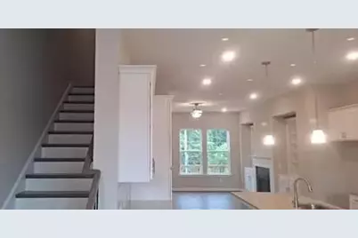 3249 Herald Drive, Scottdale, GA 30079 - Photo 3