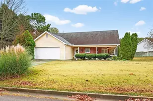 95 Heather Woods Ct, Covington, GA 30016 - Photo 3