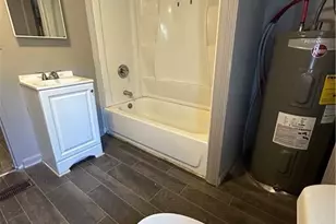 114 Skyland Dr E, Locust Grove, GA 30248 - Photo 3