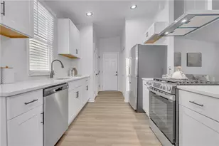 6385 Emerald Pointe Cir, College Park, GA 30349 - Photo 11