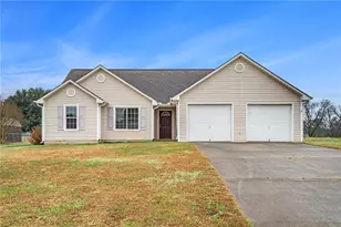 917 Justin Dr, Winder, GA 30680 - Photo 1
