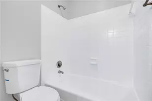 1574 Glenfield Dr, Lawrenceville, GA 30043 - Photo 21