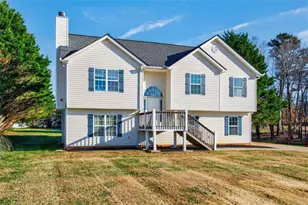 167 Bridgewater Dr, Mount Airy, GA 30563 - Photo 3