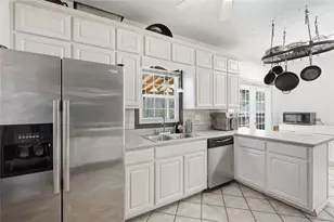 130 Thornton Dr, Fayetteville, GA 30214 - Photo 9