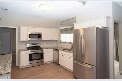 558 Lullingstone Drive SE, Marietta, GA 30067 - Photo 9