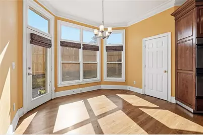 250 Fieldsborn Court, Atlanta, GA 30328 - Photo 7