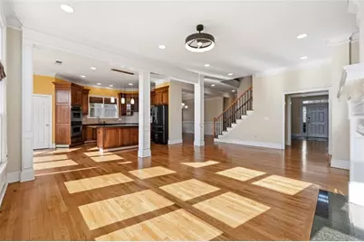 250 Fieldsborn Court, Atlanta, GA 30328 - Photo 5