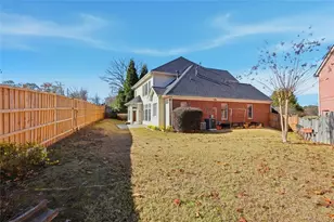 250 Fieldsborn Ct, Atlanta, GA 30328 - Photo 25