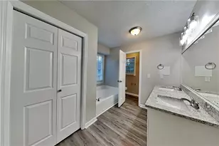 4203 E Emerald Dr NW, Kennesaw, GA 30144 - Photo 9