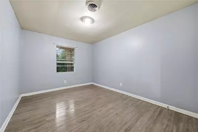 6401 Raymond Terrace, Union City, GA 30291 - Photo 17