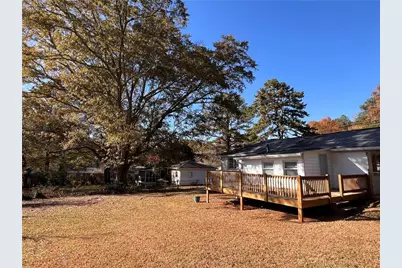 2047 Panstone Court SW, Marietta, GA 30060 - Photo 17