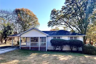 2047 Panstone Ct SW, Marietta, GA 30060 - Photo 1